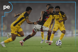 Carrascal sofre edema ósseo na costela e vira dúvida no Flamengo para sequência do Brasileirão