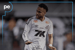 Neymar volta a jogar após 48 dias afastado dos gramados e é dúvida contra o Palmeiras